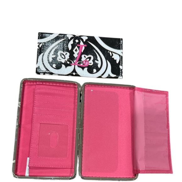 Women’s Paisley black white and pink wallet. Letter L. - Picture 4 of 16